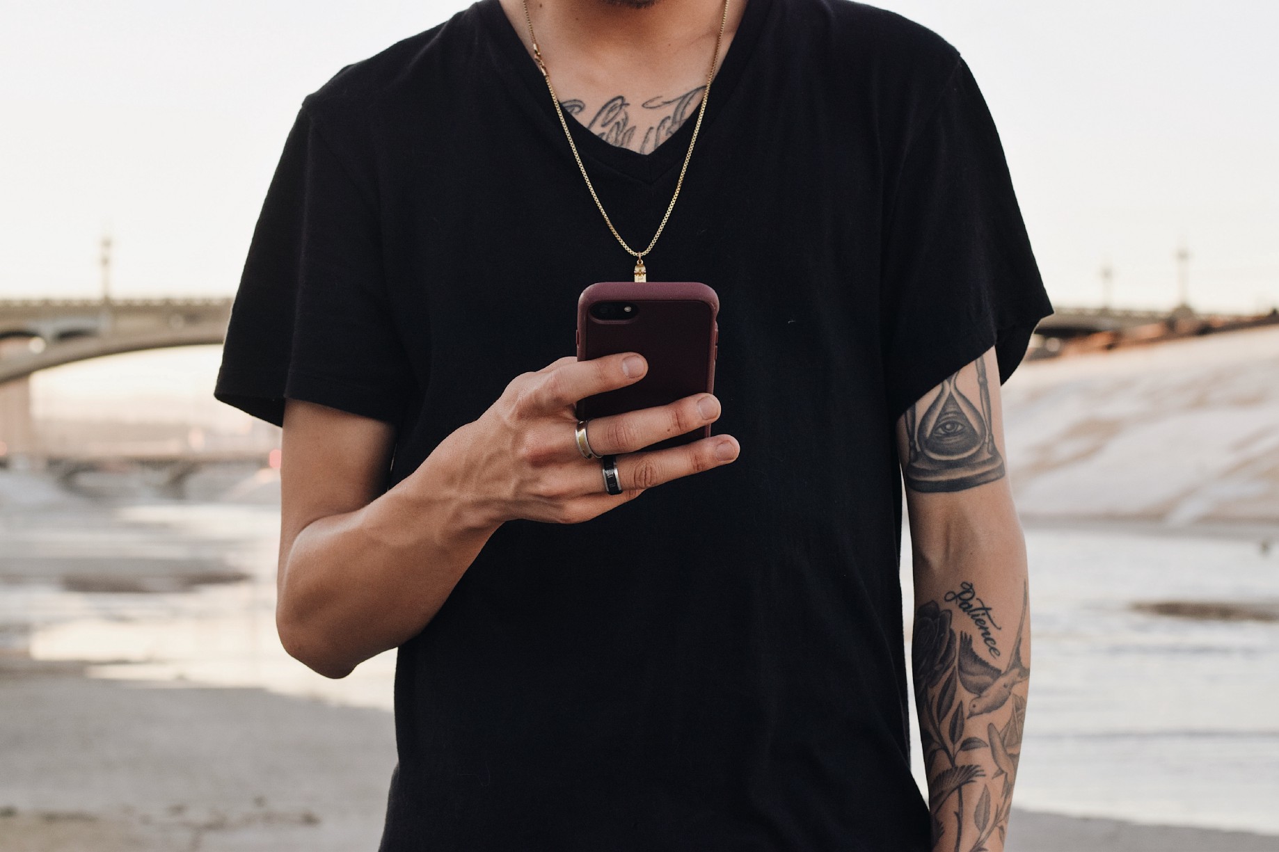 14.000+ vetores, fotos de arquivo e arquivos psd. The City Never Quits Dtla Impact Resistant Case By Casetify Casetify Journal