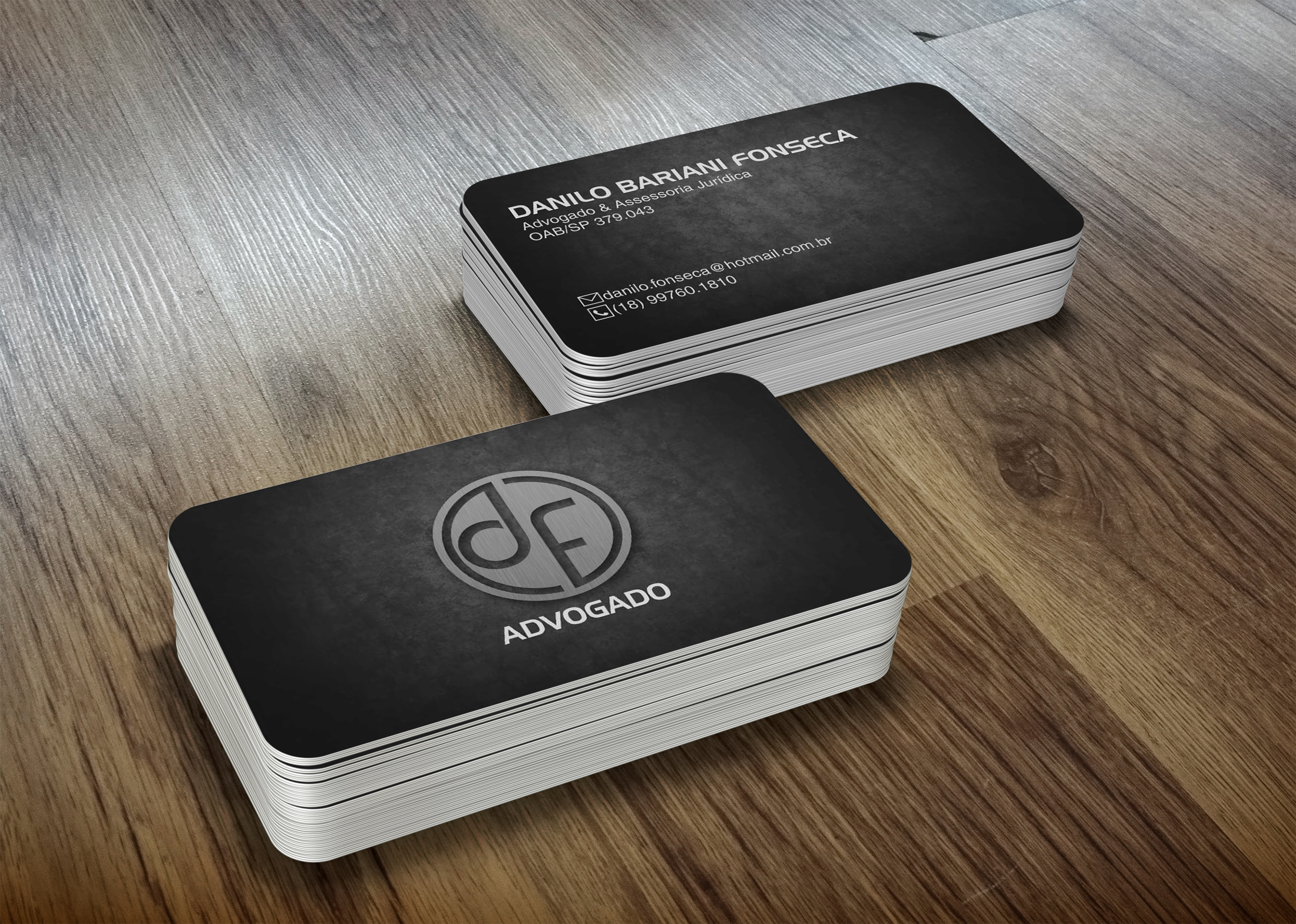 Este conjunto de pincéis apresenta 60 pincéis diferentes, incluindo tracejado, arredondado, abstrato e vários outros estilos de pincel. Mockup Cartao De Visita Com Verniz Localizado Varios Cartoes