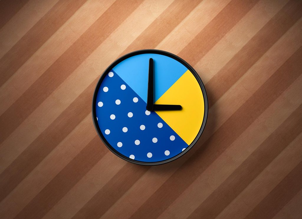 19+ Download Free Clock Mockup Psd